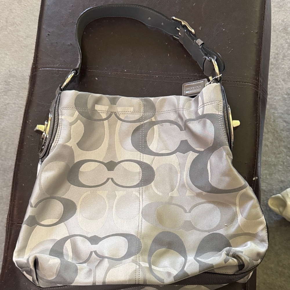 Coach Signature Hobo Bag in Gray